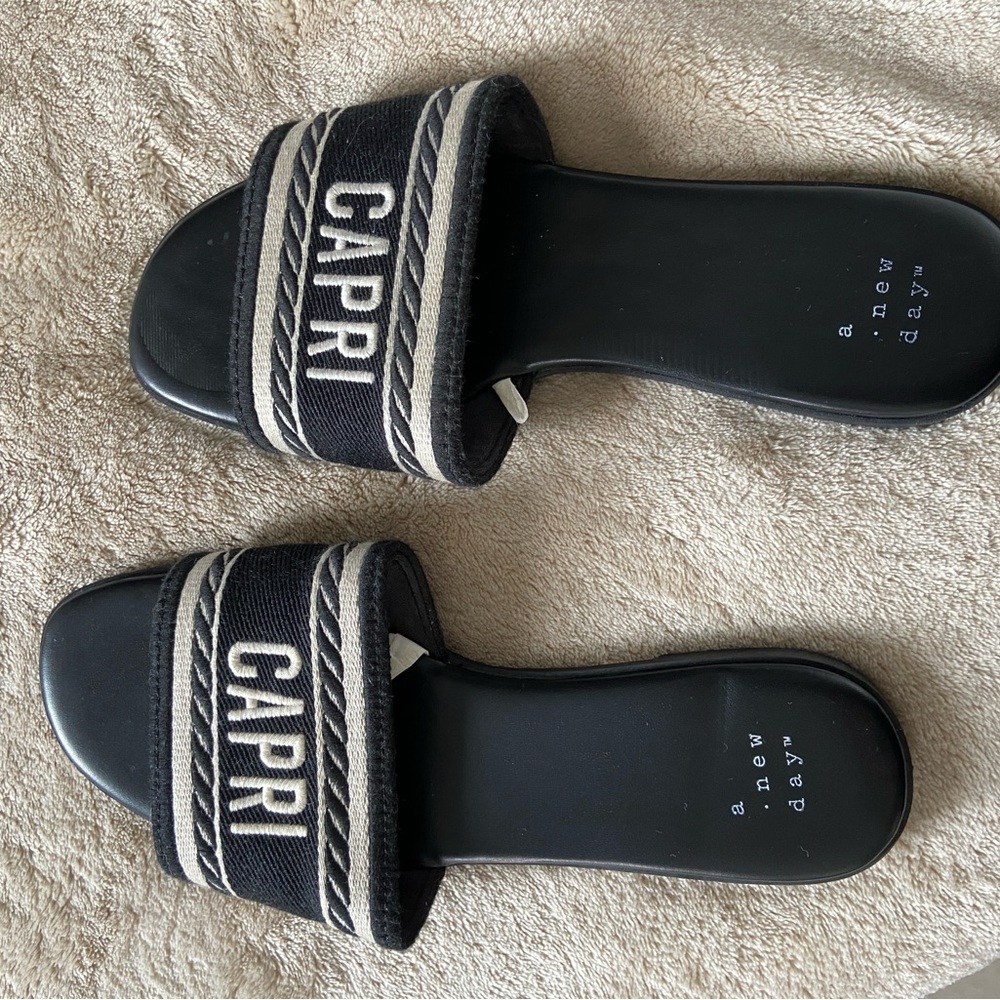Sandals/ slides  from a new day